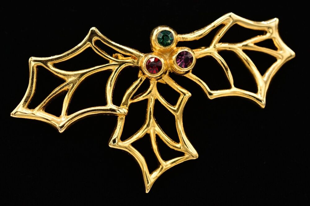Ultra Craft Vintage Christmas Pin Brooch Holly Berry Rhinestone Signed 80s Bin5A